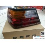 เสื้อไฟท้าย BENZ W124 ปี85-92