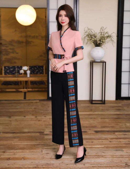 ชุดช่างนวดไทยและแช่เท้าผู้หญิง ชุดทำงานเสริมสวย สปา คลับสุขภาพ ร้านเสริมสวย ชุดสูทแขนสั้น