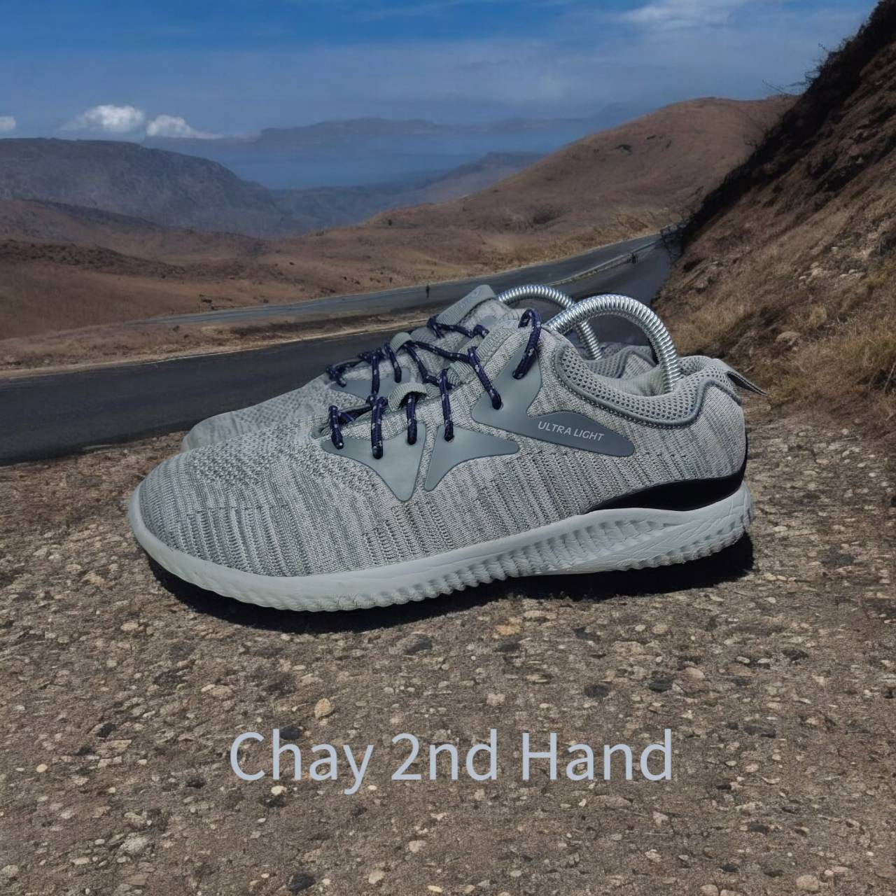 รองเท้ามือสอง SIZE#43 ยาว27ซม. แบรนด์ดัง สภาพสวย ตรงปก SH43A28N441