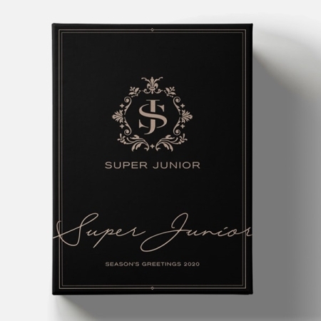 ( Pre-Order ) SUPER JUNIOR SEASON'S GREETINGS 2020 มี Poster ภายใน Set ** สั่งเกิน 1 ชิ้นบวกค่าส่งเพิ่มชิ้นละ 20 บาท เนื่องจากสินค้าหนัก ** จำนวนจำกัด ** วางจำหน่าย 13 / 12 / 2019
