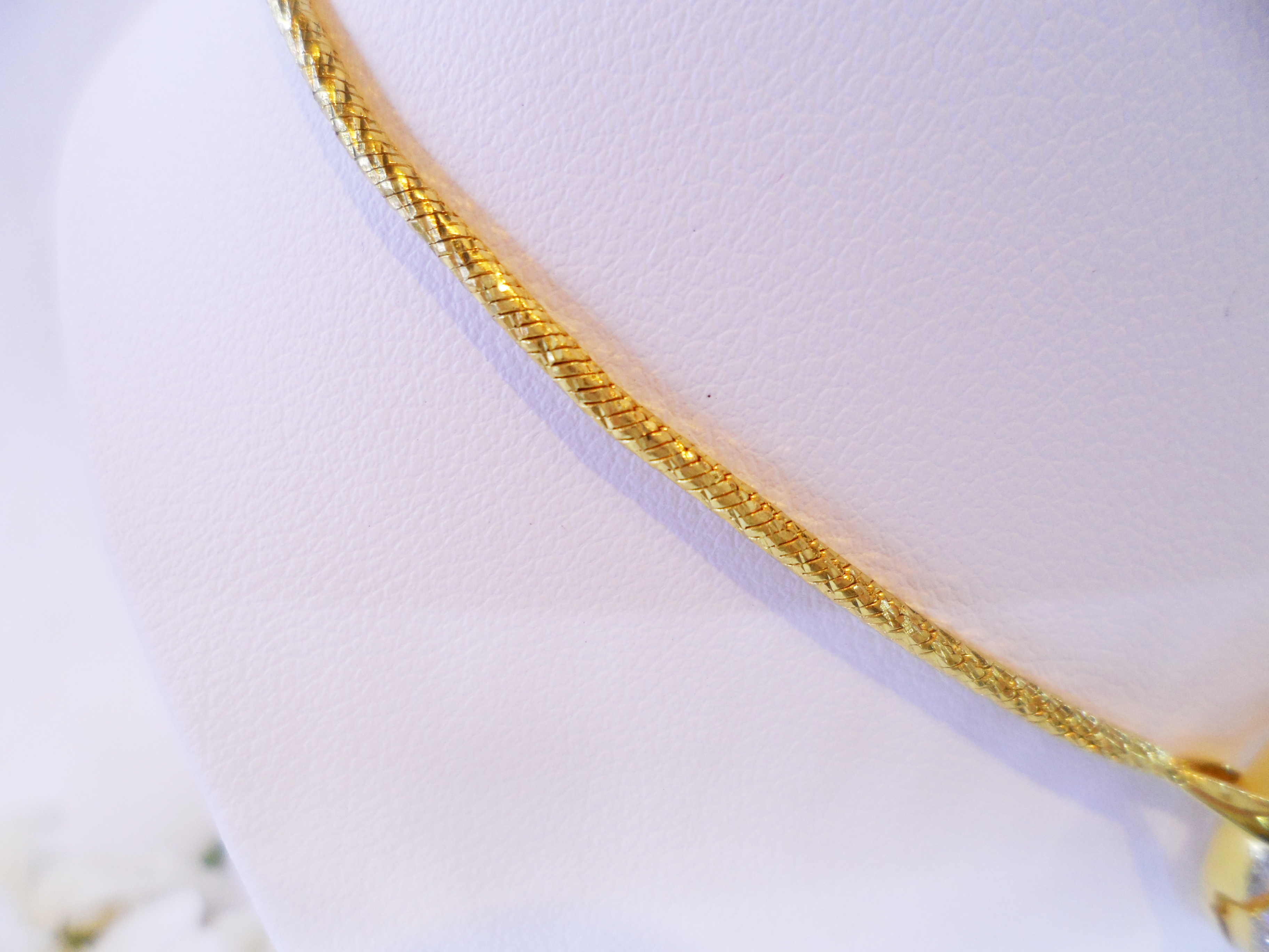 สร้อยคอทองแท้ เพชรแท้ น้ำงาม รูปทรงห่วง ดีไซน์เก๋ สุดหรู