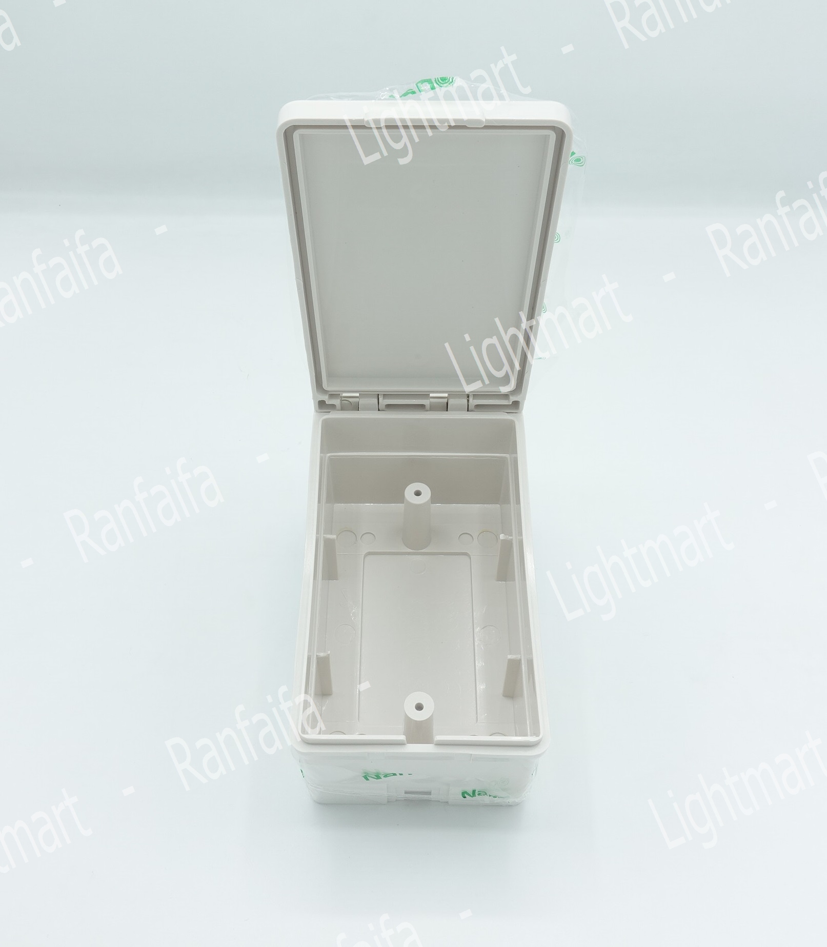 กล่องลอยกันน้ำ (ฝาทึบ) แนวตั้ง NANO