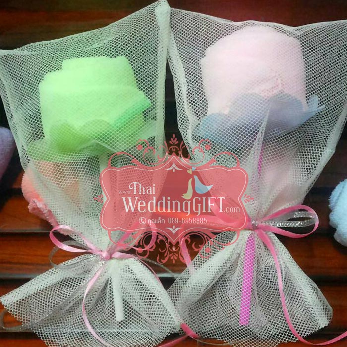 ดอกกุหลาบผ้านาโน ขนาด 12x12 นิ้ว แพ็คถุงตาข่าย ผูกโบว์พร้อมป้ายชื่อฟรี