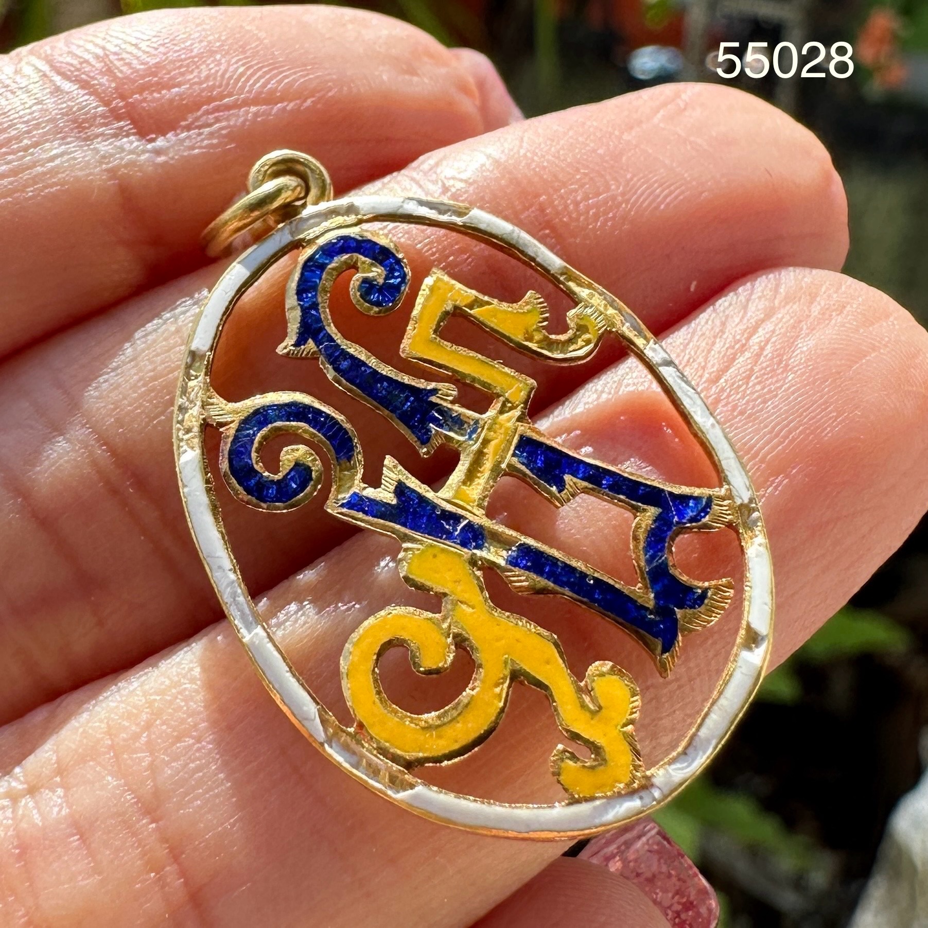 รหัส 55028 จี้ ทองลงยา ฉลุลายไทย ทอง90 งานเก่า หลุดจำนำ สวยมาก นน. 3.37 g