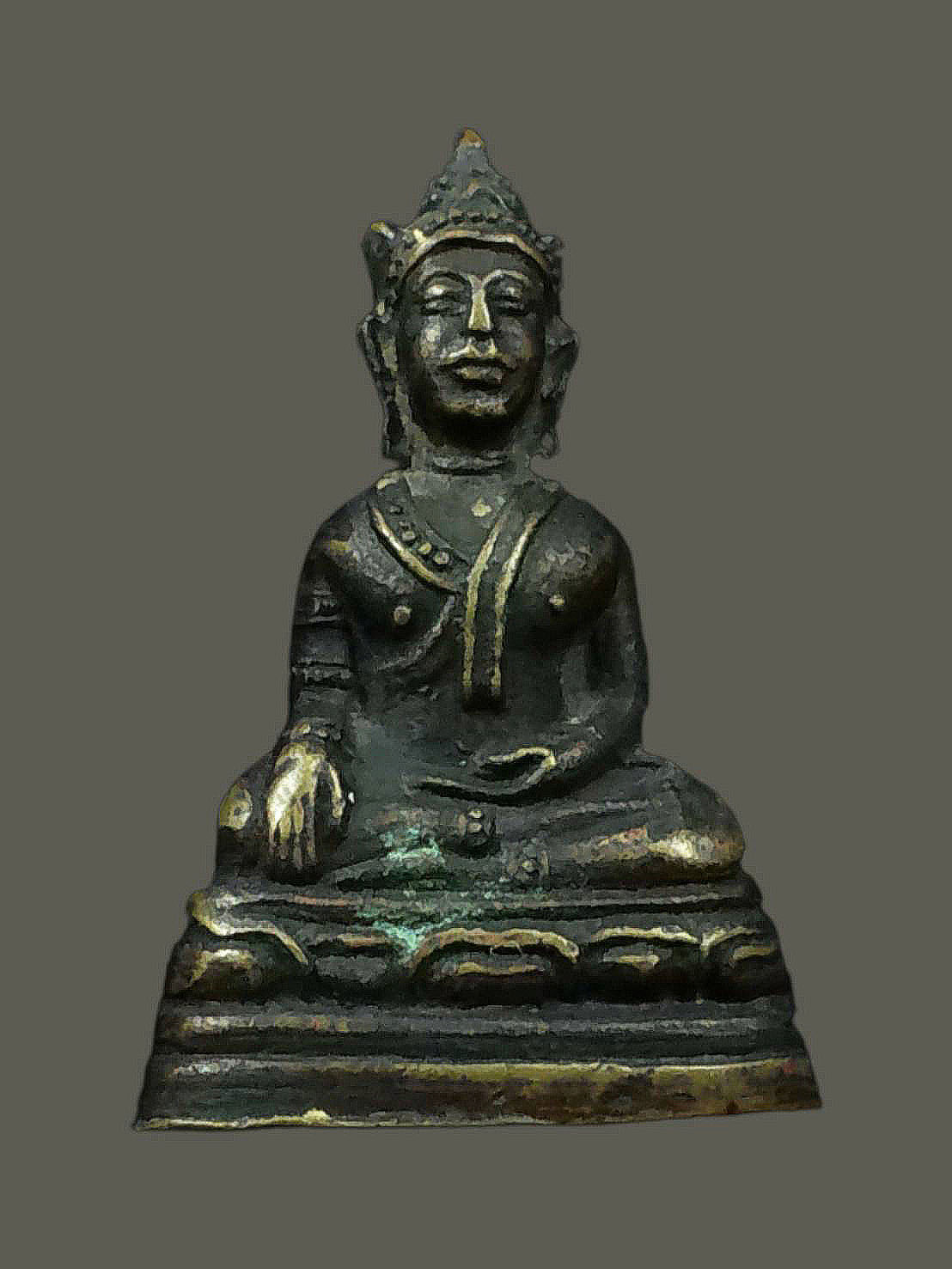 พระกริ่งปั๊ม ทรงเครื่อง จักรพรรดิ์ ศรีวิชัย