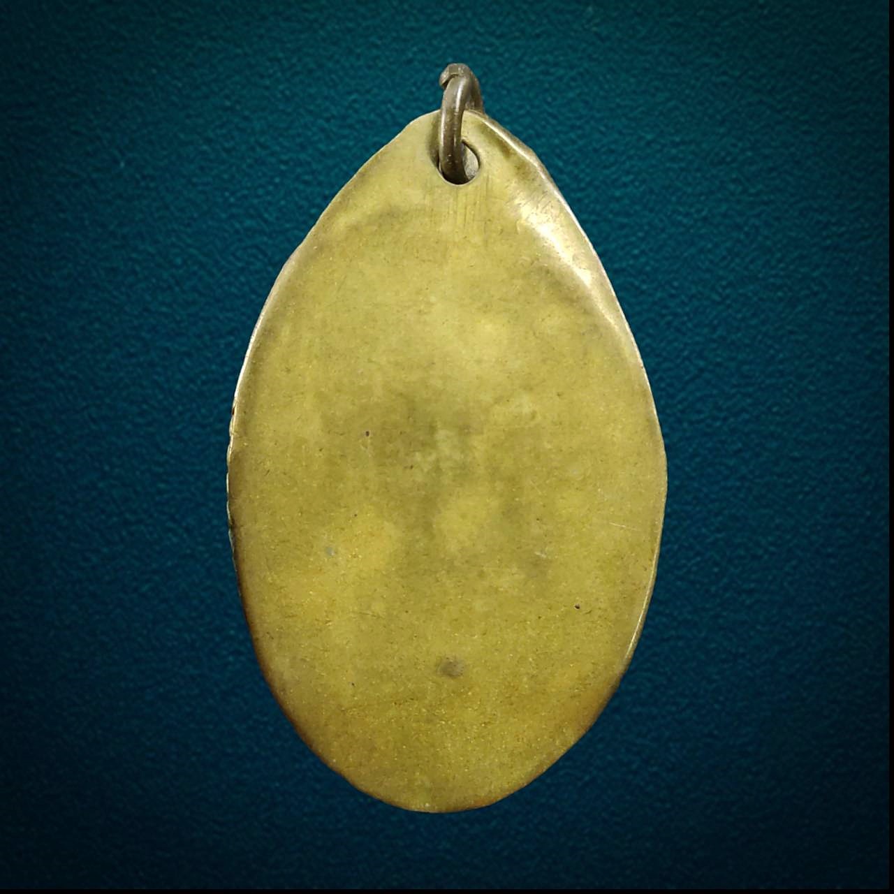 ล็อกเก็ตเสด็จพ่อ รัชกาลที่ 5 เก่าเก็บหลายสิบปี สูงประมาณ 4 ซ.ม.