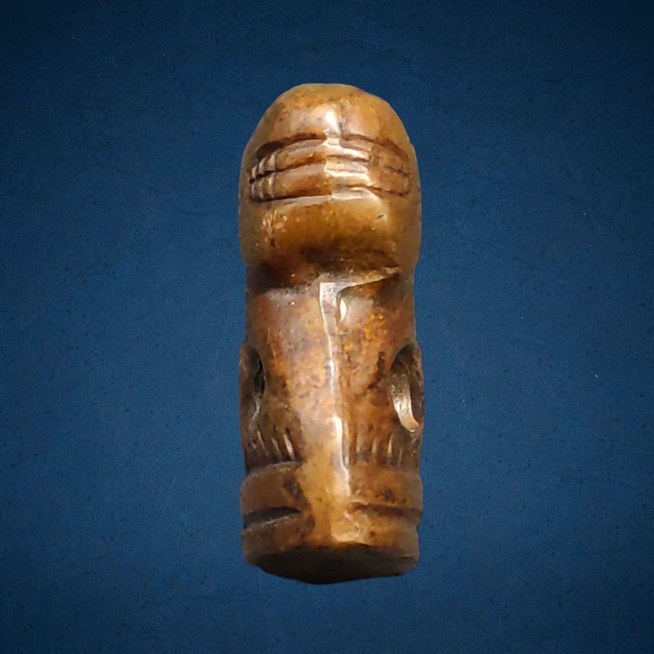 รูปหล่อ เสือโลหะ ไม่ทราบที่