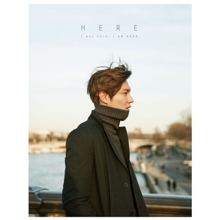 ( Pre-Order ) LEE MIN HO PHOTOBOOK - HERE ( photobook + dvd ) วางจำหน่าย 19 / 1 / 2016