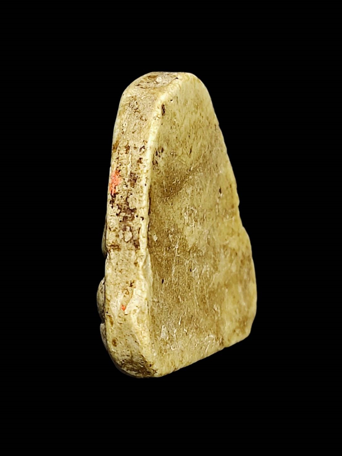 พระปิดตา เนื้อผงเก่า ไม่ทราบที่