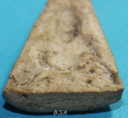 พระพุทธ เนื้อผงเก่า เนื้อพุทธคุณ วัดทรายงาม จันทบุรี(1)