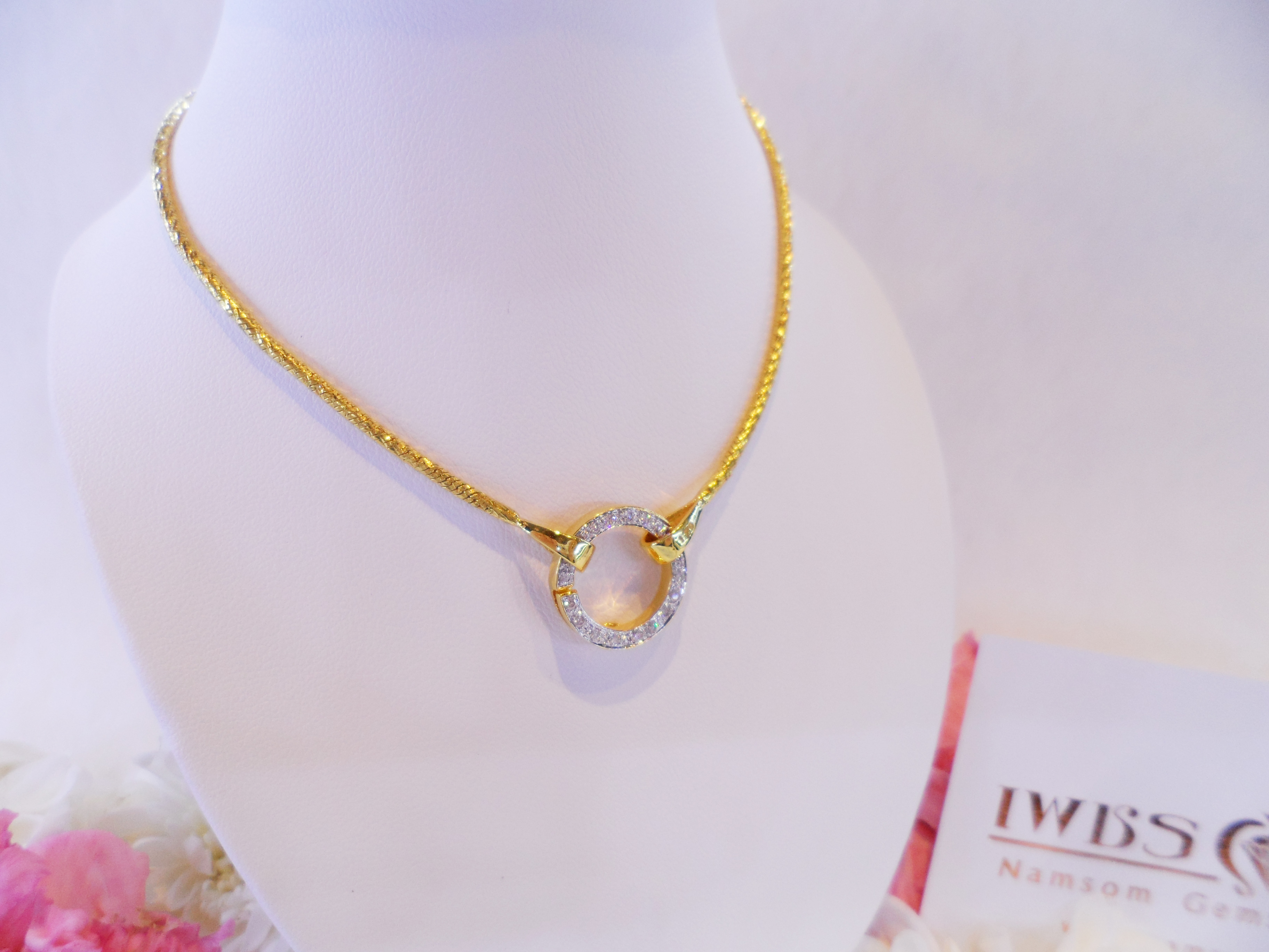 สร้อยคอทองแท้ เพชรแท้ น้ำงาม รูปทรงห่วง ดีไซน์เก๋ สุดหรู