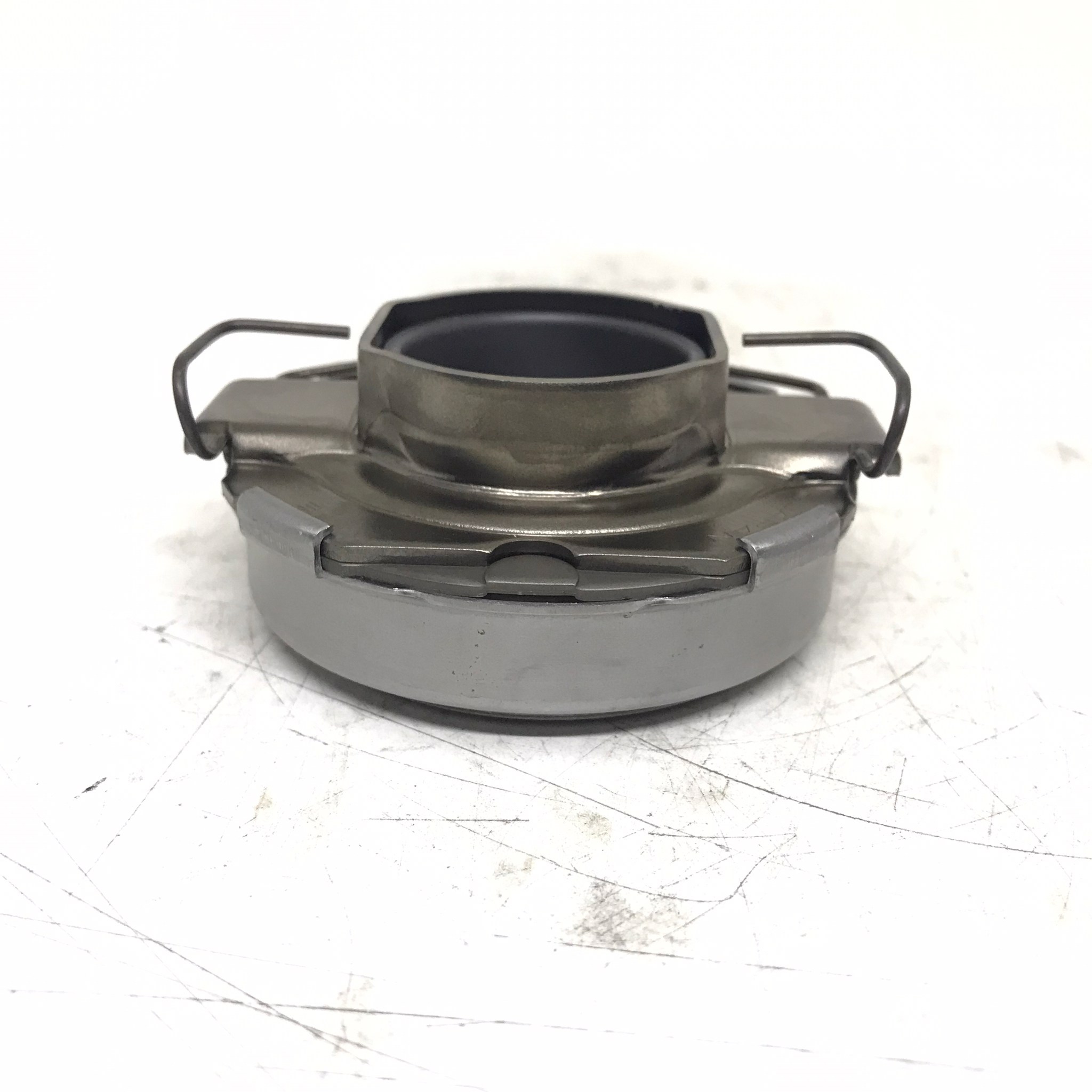 ลูกปืนคลัทช์ TOYOTA 1KZ / VIGO 3000 / COMMUTER ดีเซล โตโยต้า วีโก้ / ตู้คอมมูเตอร์ดีเซลหัวปี๊บ ตัวแรก เบอร์ 58TKB3505 ยี่ห้อ NSK (MADE IN JAPAN) (Clutch Bearing)