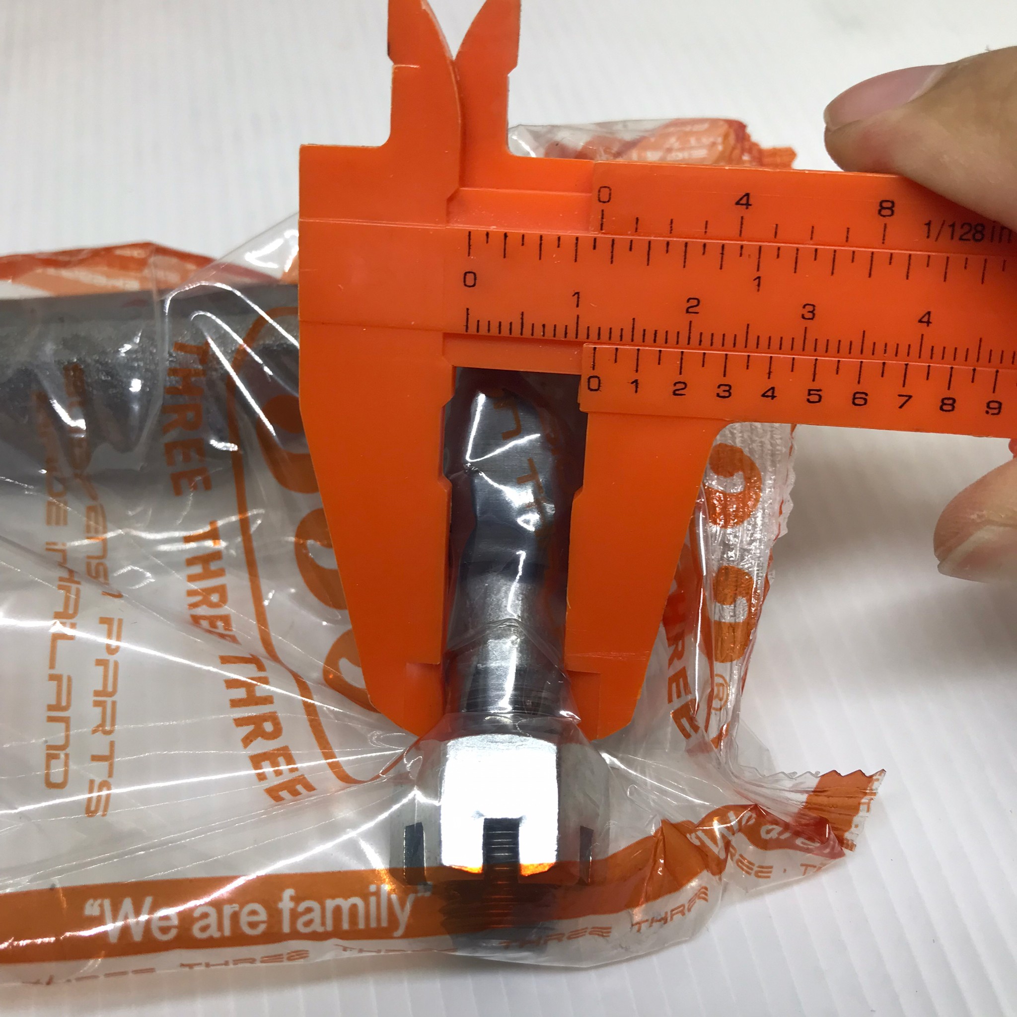 (2 ตัว) ลูกหมากคันชักนอก TOYOTA VIOS ปี2003-2007 ตัวแรก โตโยต้า วีออส / เบอร์ 3E-3601 / ยี่ห้อ 333 / Three Three Three (TIE ROD END)