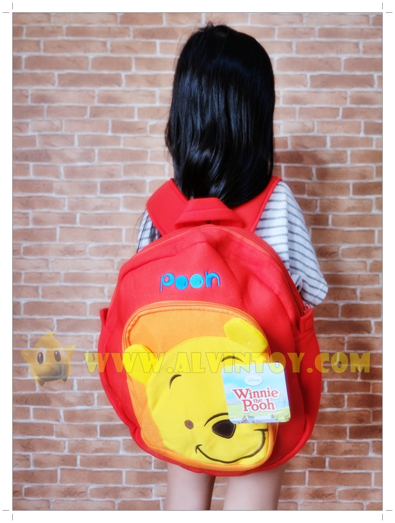 กระเป๋าเป้ Pooh Think Happy