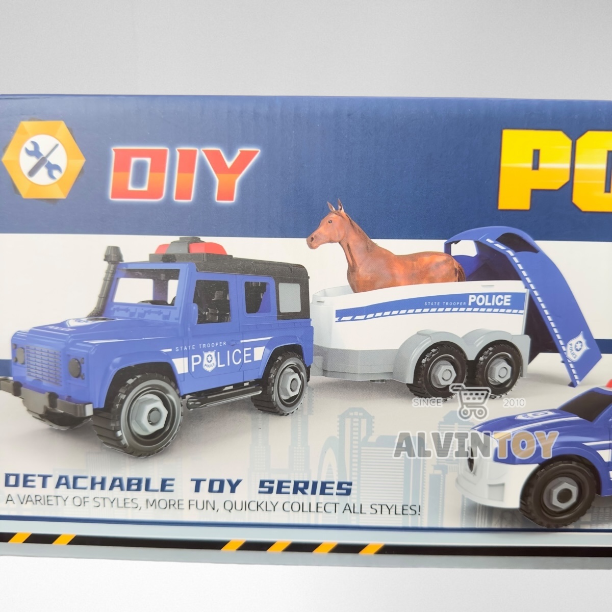ของเล่น รถตำรวจ รถบรรทุกสัตว์ คันใหญ่ พร้อมกล่อง ผลิตจากพลาสติกคุณภาพดี สินค้าได้รับมาตรฐาน มอก