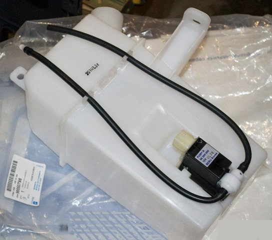 กระป๋องฉีดน้ำฝน OPTRA 5ประตู (ESTATE)