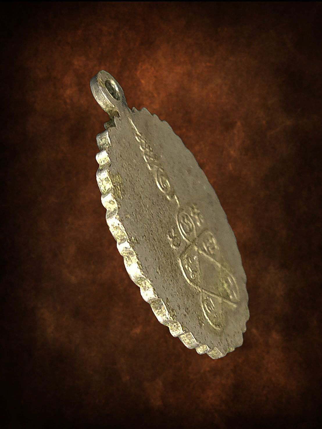 เหรียญหลวงพ่อทองดำ วัดไทรใหญ่ กะไหล่เงิน จ.นนทบุรี