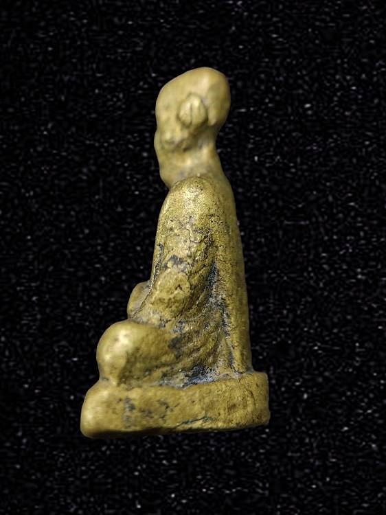 รูปหล่อ พระเกจิ อุ้มบาตร ไม่ทราบรุ่นปี