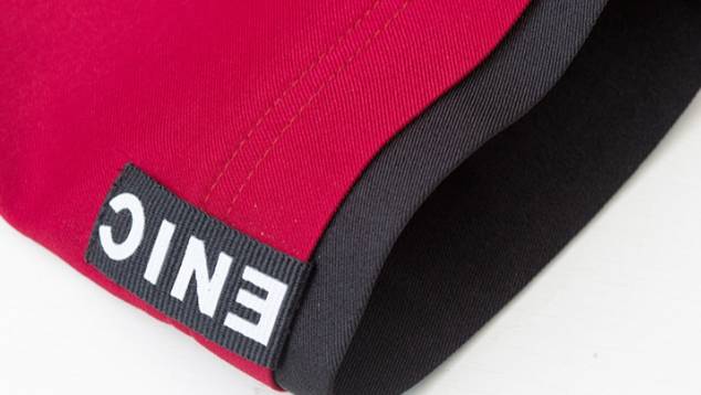 ชุดพนักงานเสริฟร้านอาหาร ร้านกาแฟ ชุดพนักงานต้อนรับโรงแรม