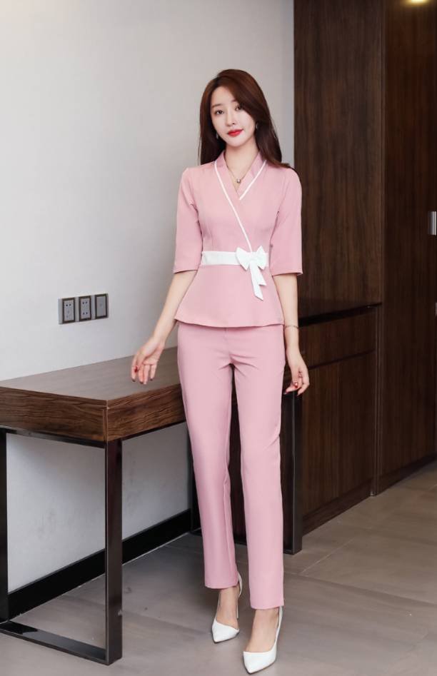 ชุดคลินิกความงาม ชุดนวดสปา เสริมสวย ชุดพนักงานต้อนรับ