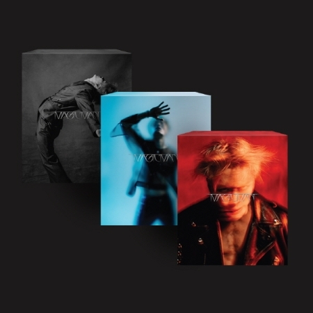 ( Pre-Order ) Jackson Wang - MAGIC MAN ( random ver ) * มี Poster พับในกล่อง * วางจำหน่าย 6 / 10 / 2022
