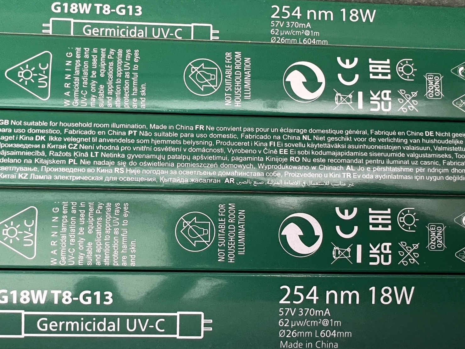 SYLVANIA หลอดยูวี ฆ่าเชื้อ (UVC) Ultraviolet Germicidal Lamp ขนาด 60 cm. 18 watt