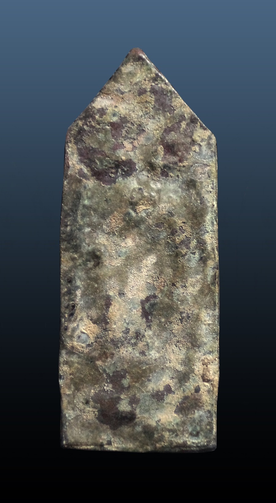 พระลีลา เนื้อชิน