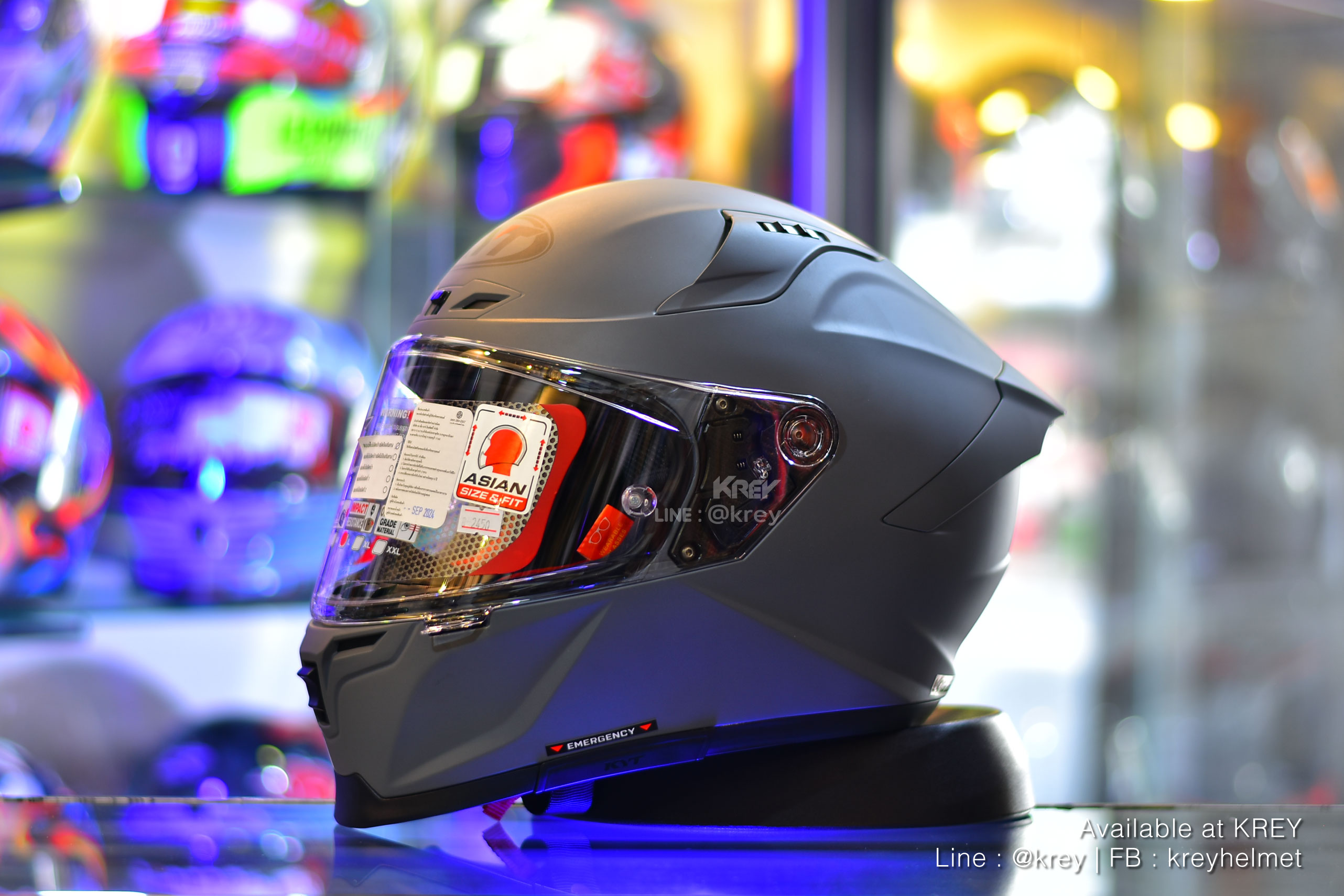 KYT model STRIKER : PLAIN MATT GRL GREY