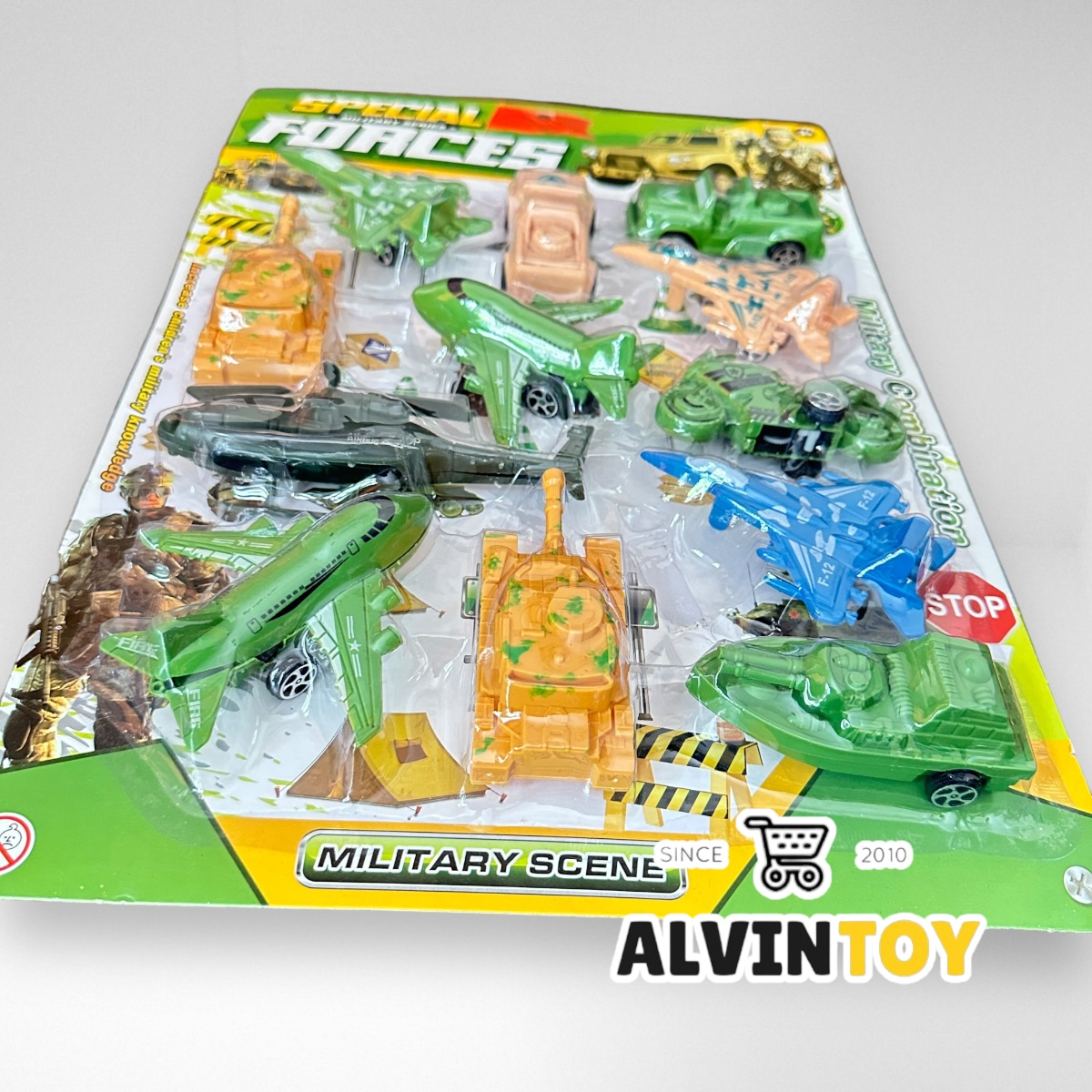 ของเล่นโมเดล ของเล่นรถทหาร เฮริคอปเตอร์ เครื่องบิน 1 ชุด มีทั้งหมด 12 ชิ้น ส่งเร็ว