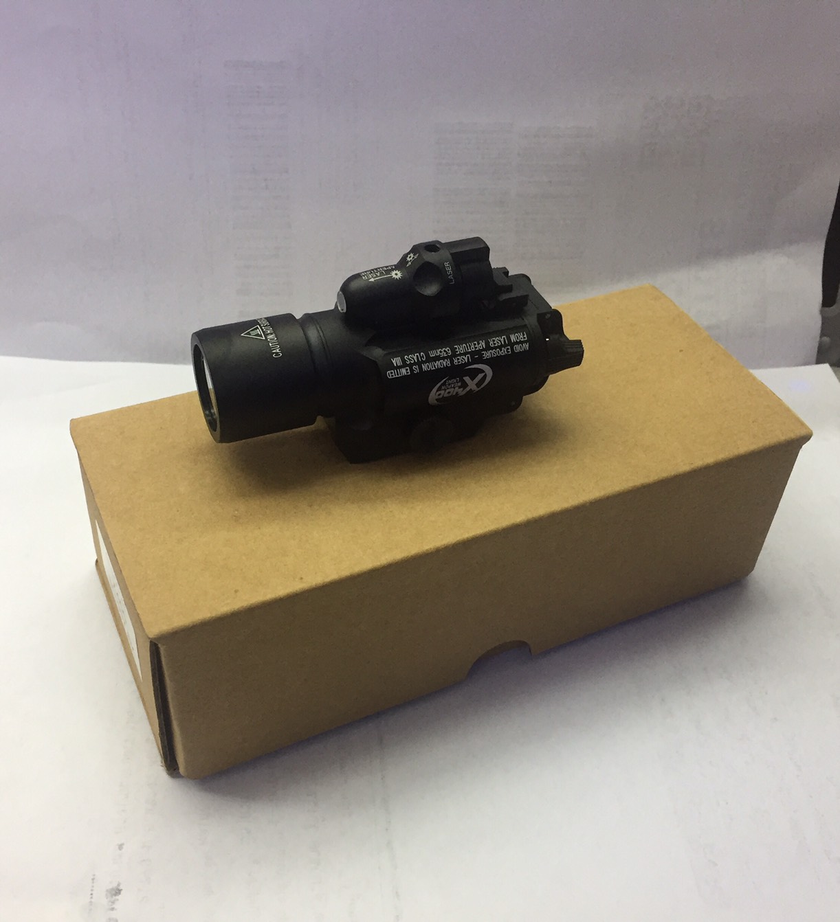 ไฟฉายSurefire x400 bk
