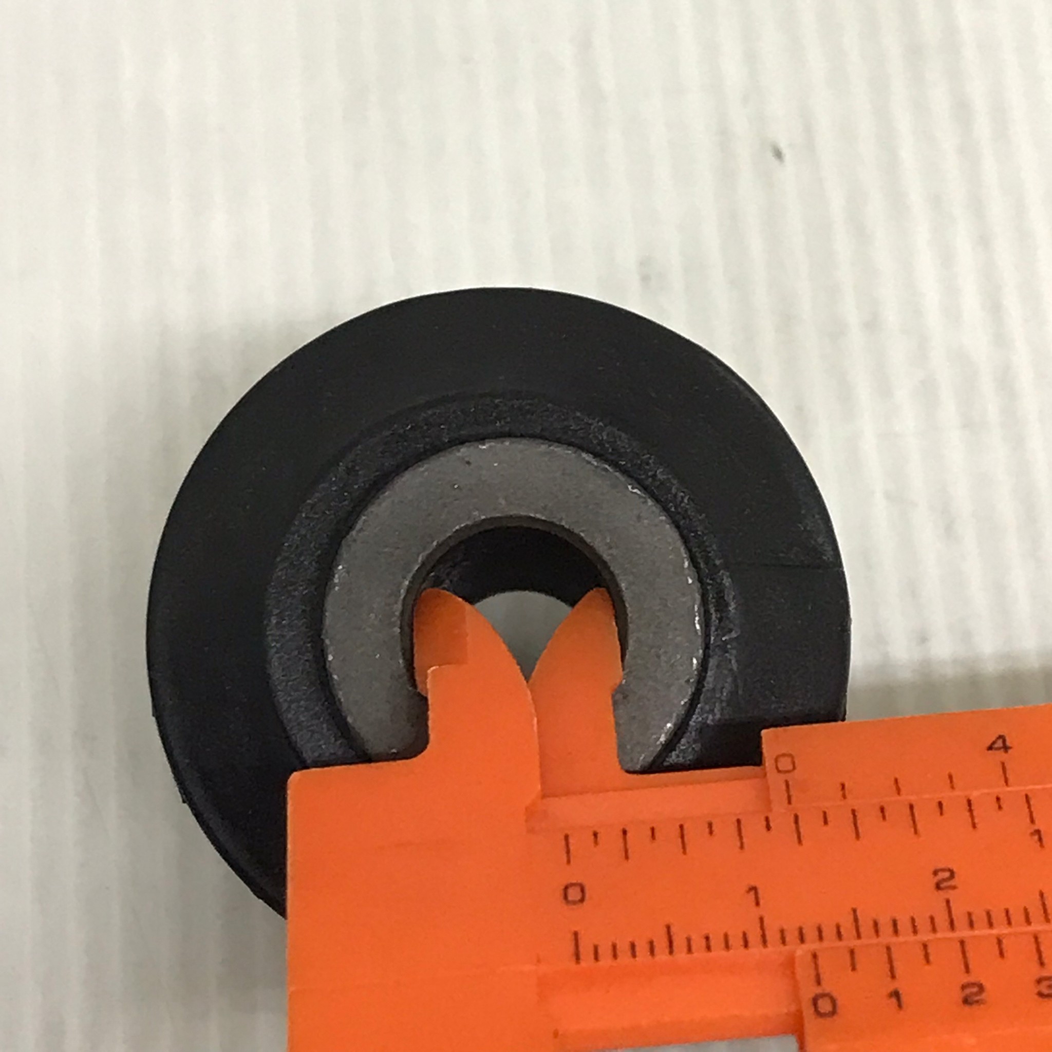 (1ตัว) บู๊ชปีกนก HONDA ตัวล่าง ตัวเล็ก JAZZ / CITY ปี 2003-2008 ตัวล่าง ฮอนด้าซิตี้ แจ๊ส/LOWER /SMALLARM BUSHING ยี่ห้อ RBI เบอร์ 51392-SEL-T01 / O24302WS