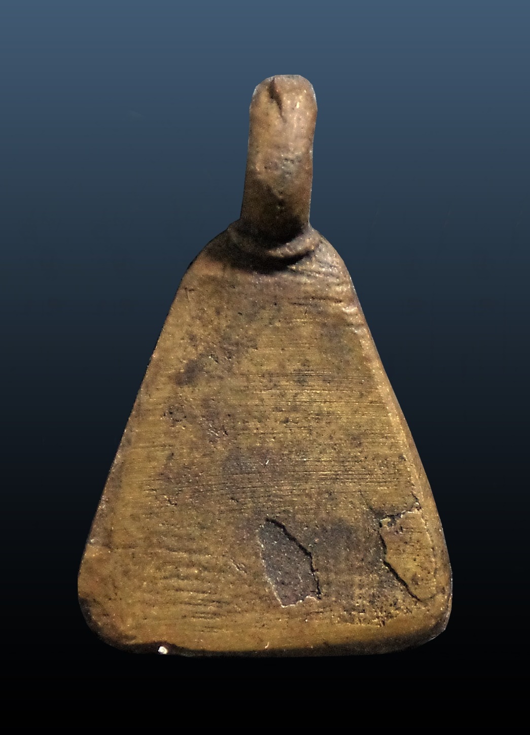 เหรียญหล่อ จอบเล็ก หลวงพ่อเงิน บางคลาน พิจิตร