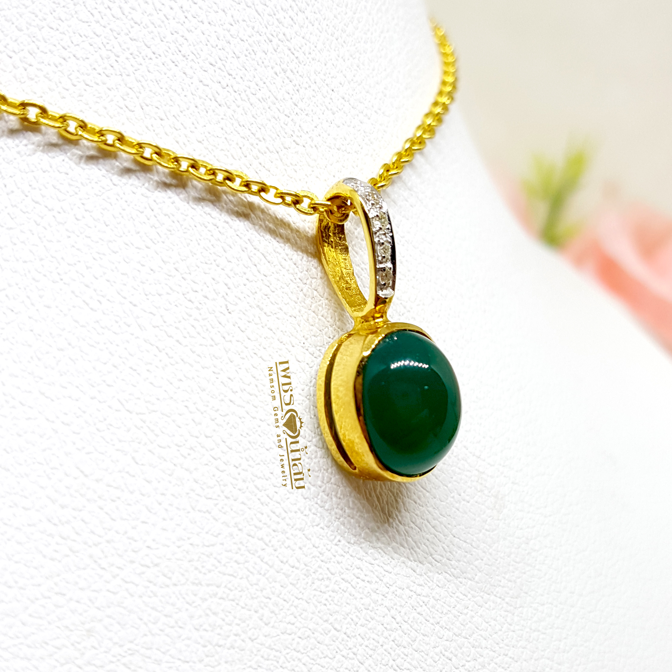 จี้พลอย Green Agate สีเขียว ชิ้นเล็กน่ารัก ประดับตกแต่งด้วยเพชรแท้