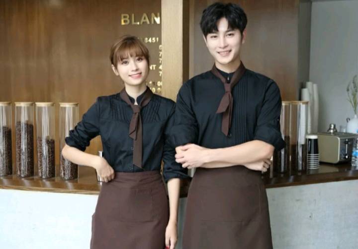 ชุดพนักงานต้อนรับสีเขียว สีแดง สีดำ ชุดพนักงานเสริฟ ชุดพนักงานร้านกาแฟ