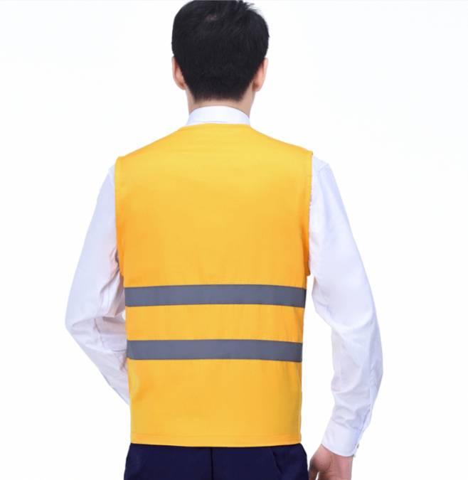 เสื้อกั๊กสะท้อนแสง เสื้อกั๊กช่าง ช่างไฟฟ้า