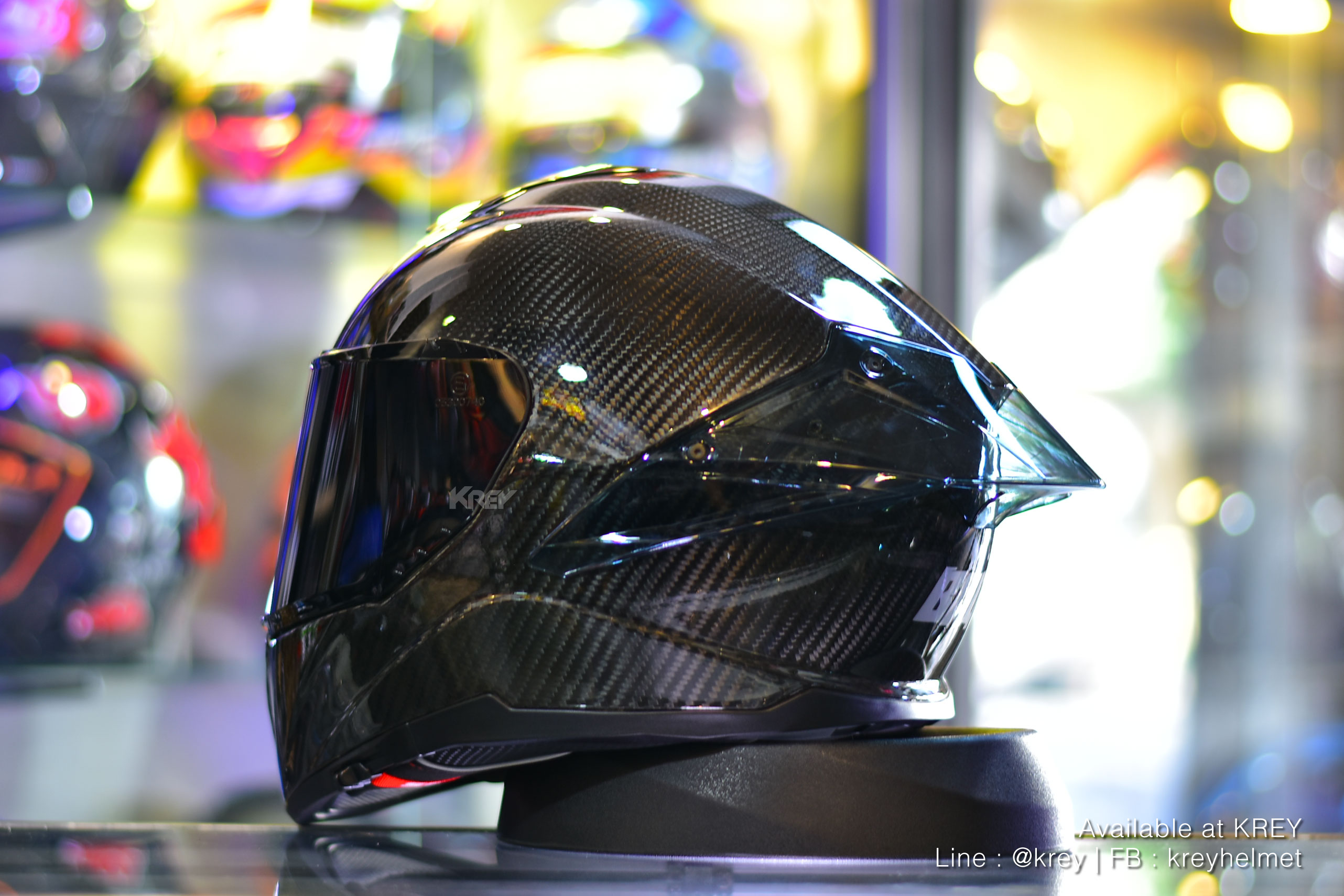 BRG Helmets model BR-24 Carbon Black