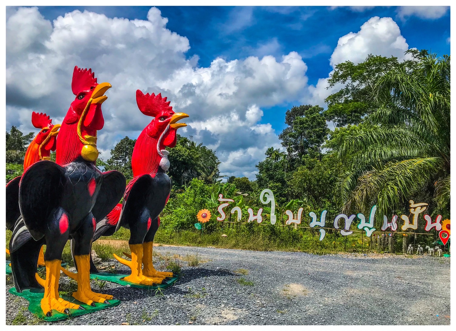 ไก่ปูนปั้นถวายแก้บน-ขอพรตาไข่วัดเจดีย์ ขนาด3.5 เมตร