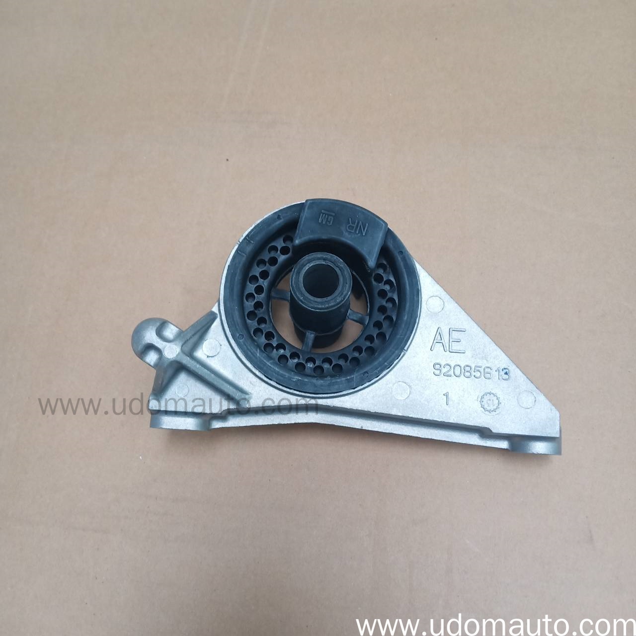 แท่นเครื่องตัวหน้าทั้งขา(ใต้หม้อน้ำ) CHEVROLET ZAFIRA 2.2L /GMแท้