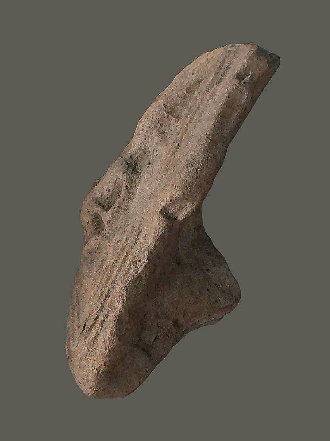 หน้าบรรณ เนื้อดิน วัดใหญ่ชัยอยุธยา