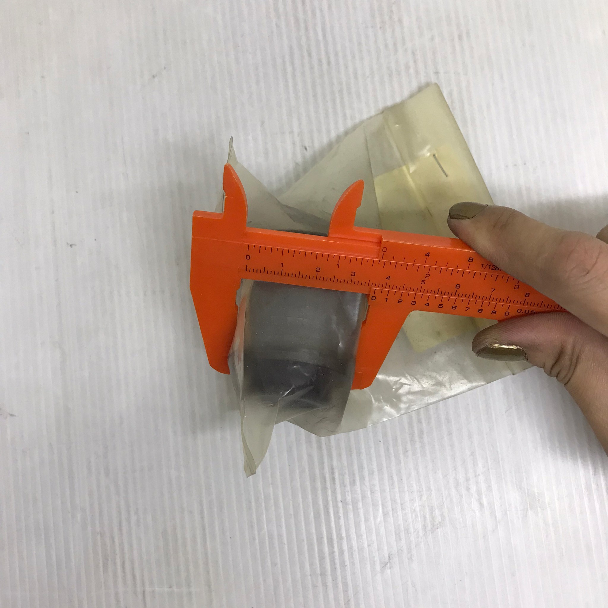 (แท้ศูนย์) (1ตัว) บู๊ชปีกนก MAZDA / FORD FORD RANGER 2WD, 4WD ตัว บน / มาสด้า ฟอร์ด / ไฟเตอร์ เรนเจอร์ / UPPER / ARM BUSHING / ยี่ห้อ MAZDA / เบอร์ UH71-34-470 /