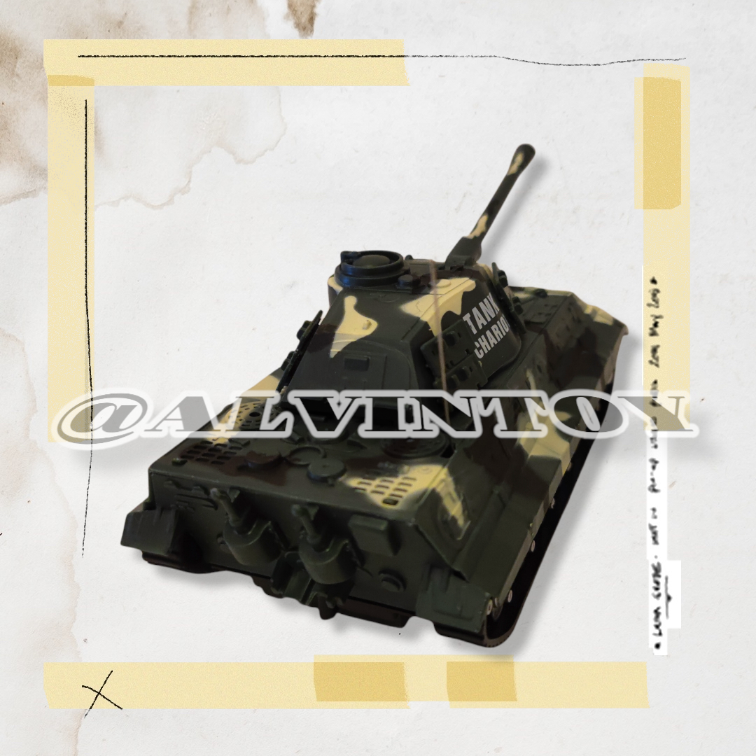 รถบังคับวิทยุพร้อมรีโมทไร้สาย Tanks - รถถัง มีเสียง มีไฟ