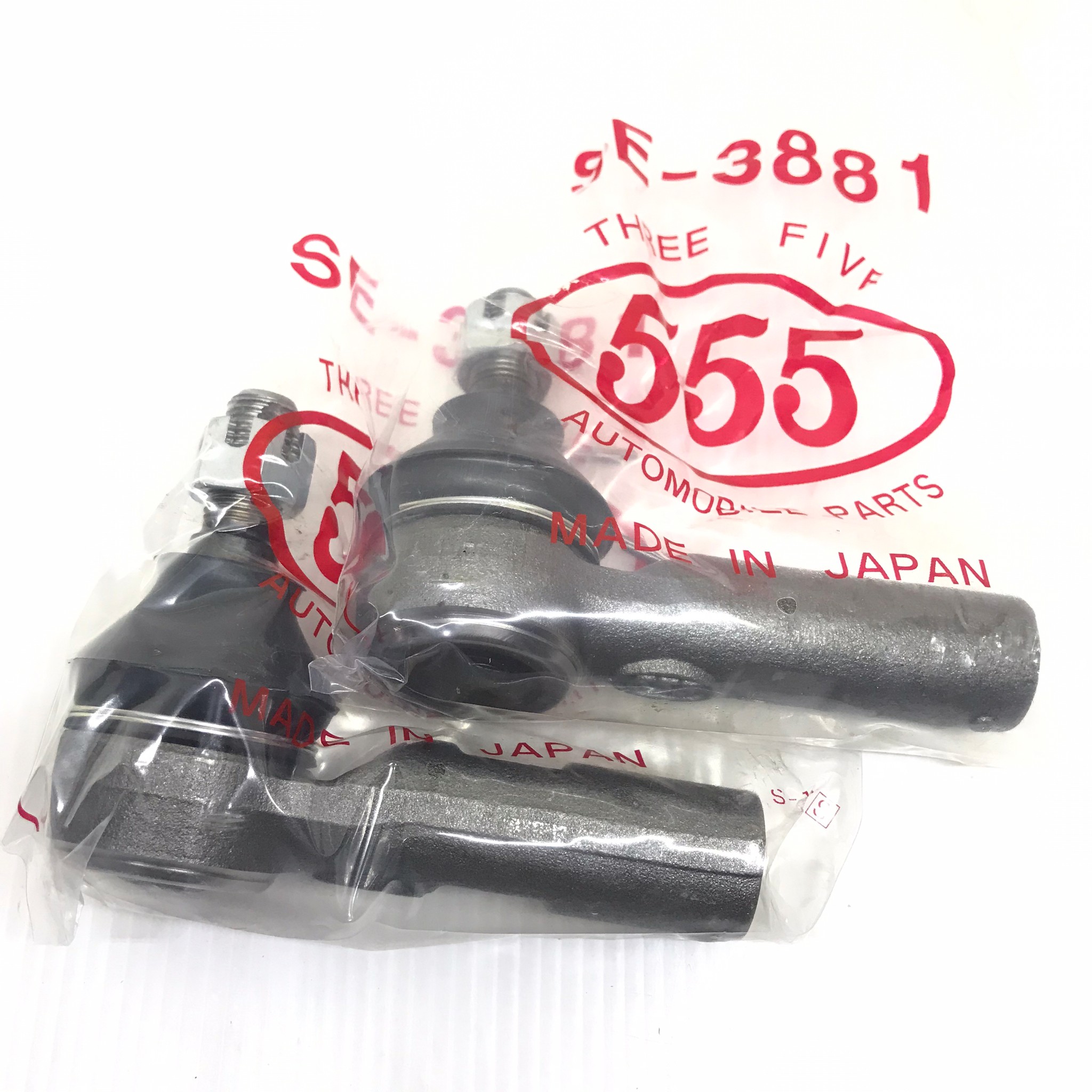 ลูกหมากคันชักสั้น TOYOTA VIGO 2WD / INNOVA โตโยต้า วีโก้ อินโนว่า / เบอร์ SE-3881 / ยี่ห้อ 555 / Three Five (TIE ROD END) 1 คู่ (JAPAN)