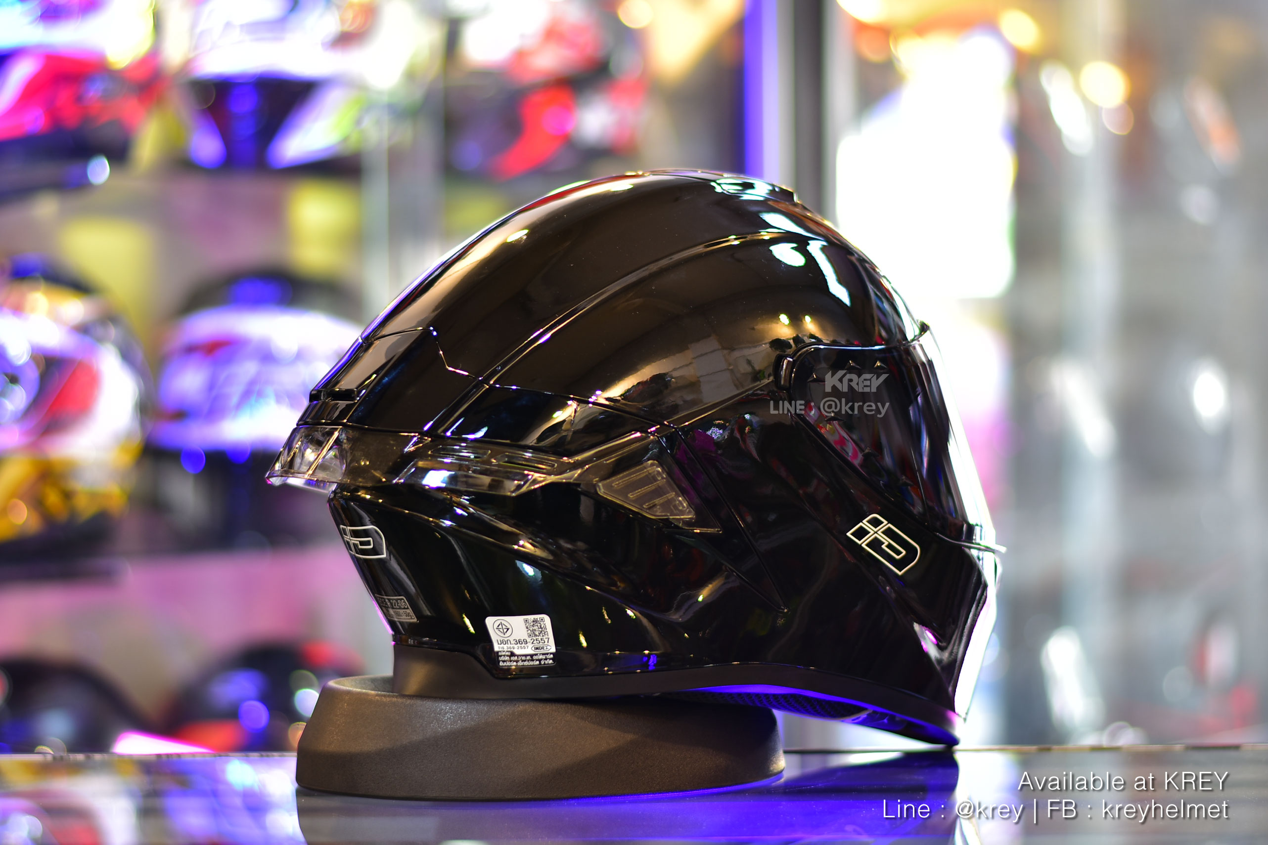 ID model ZRO Super Glossy Black