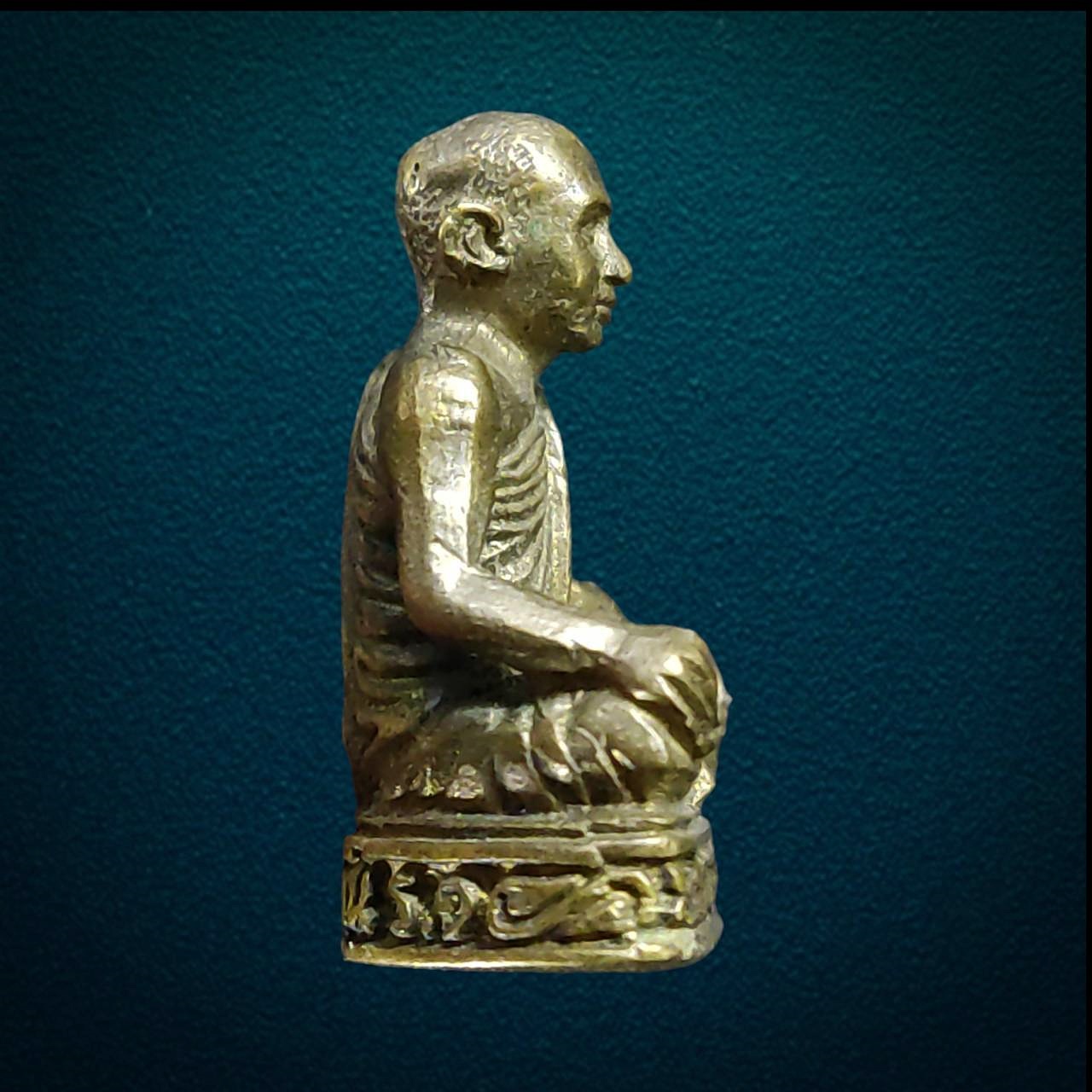 รูปหล่อหลวงปู่บุญมา อาภาธโร วัดดงเย็น จ.มหาสารคาม รุ่น1