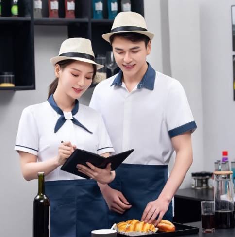 ชุดฟอร์มพนักงานเสริฟสีดำ สีขาว สีแดง ชุดพนักงานร้านอาหาร ชุดร้านกาแฟ โรงแรม รีสอร์ท