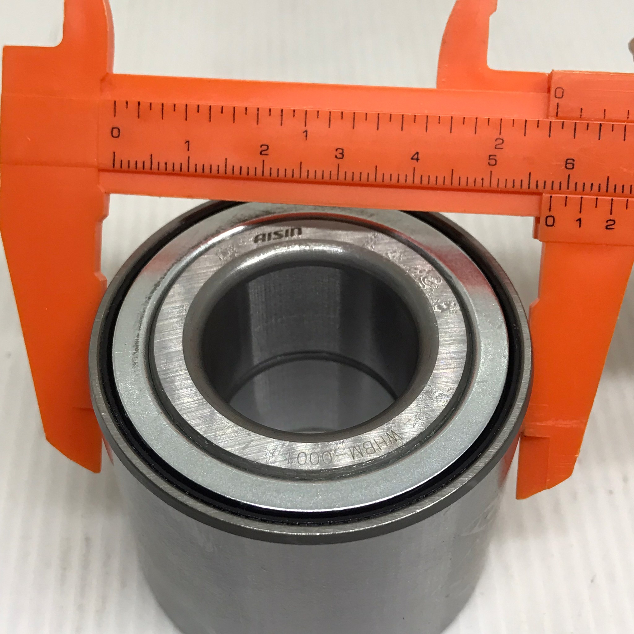 ลูกปืนล้อหลัง MITSUBISHI MIRAGE, ATTRAGE 2011-2019 (ABS) / มิตซูบิชิ มิราจ แอททราจ / ขนาด 28X58x48 / เบอร์ WHBM-0001 / ยี่ห้อ AISIN (wheel bearing front)