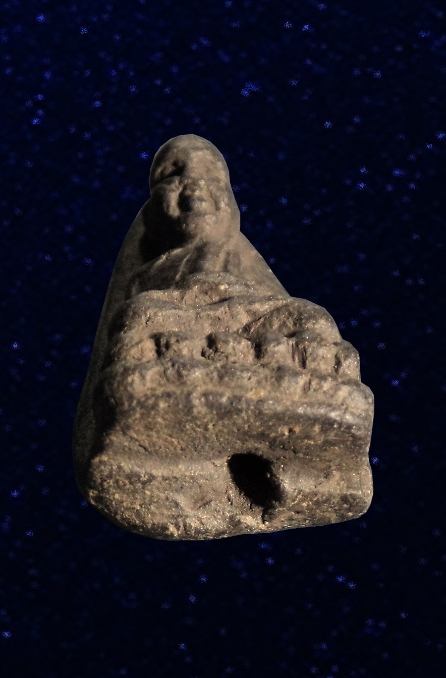 หลวงปู่ทวด วัดช้างให้ ปัตตานี เนื้อว่าน