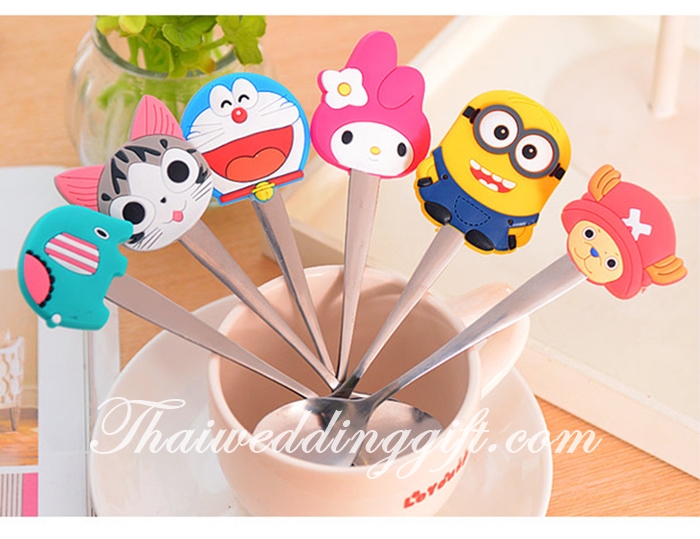ช้อนปลายด้ามการ์ตูนน่ารัก ๆ แพ็คซองพร้อมแผ่นรองชื่อ