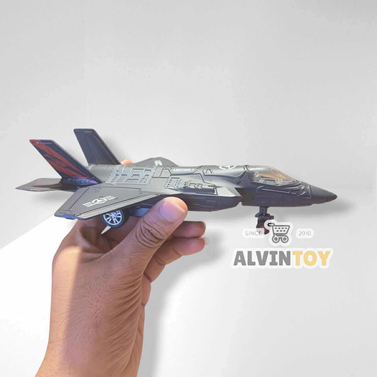 โมเดลเครื่องบินรบ F-35 LIGHTNING