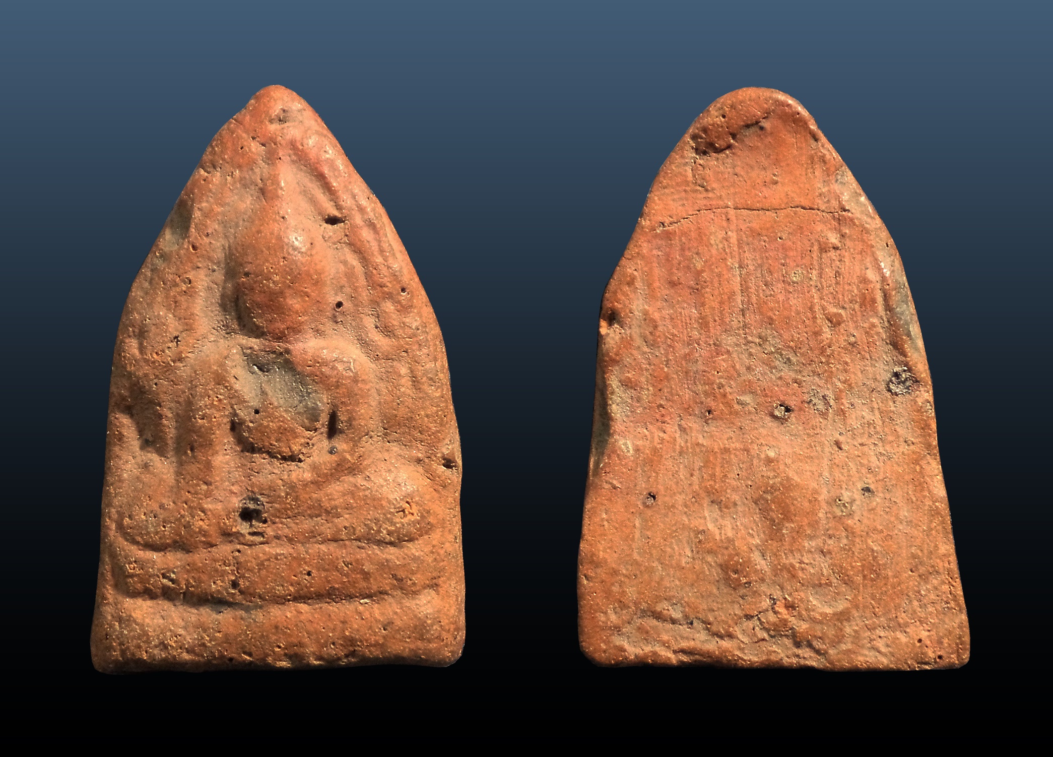 พระชินสีห์ เนื้อดิน กรุวัดใหญ่ พิษณุโลก